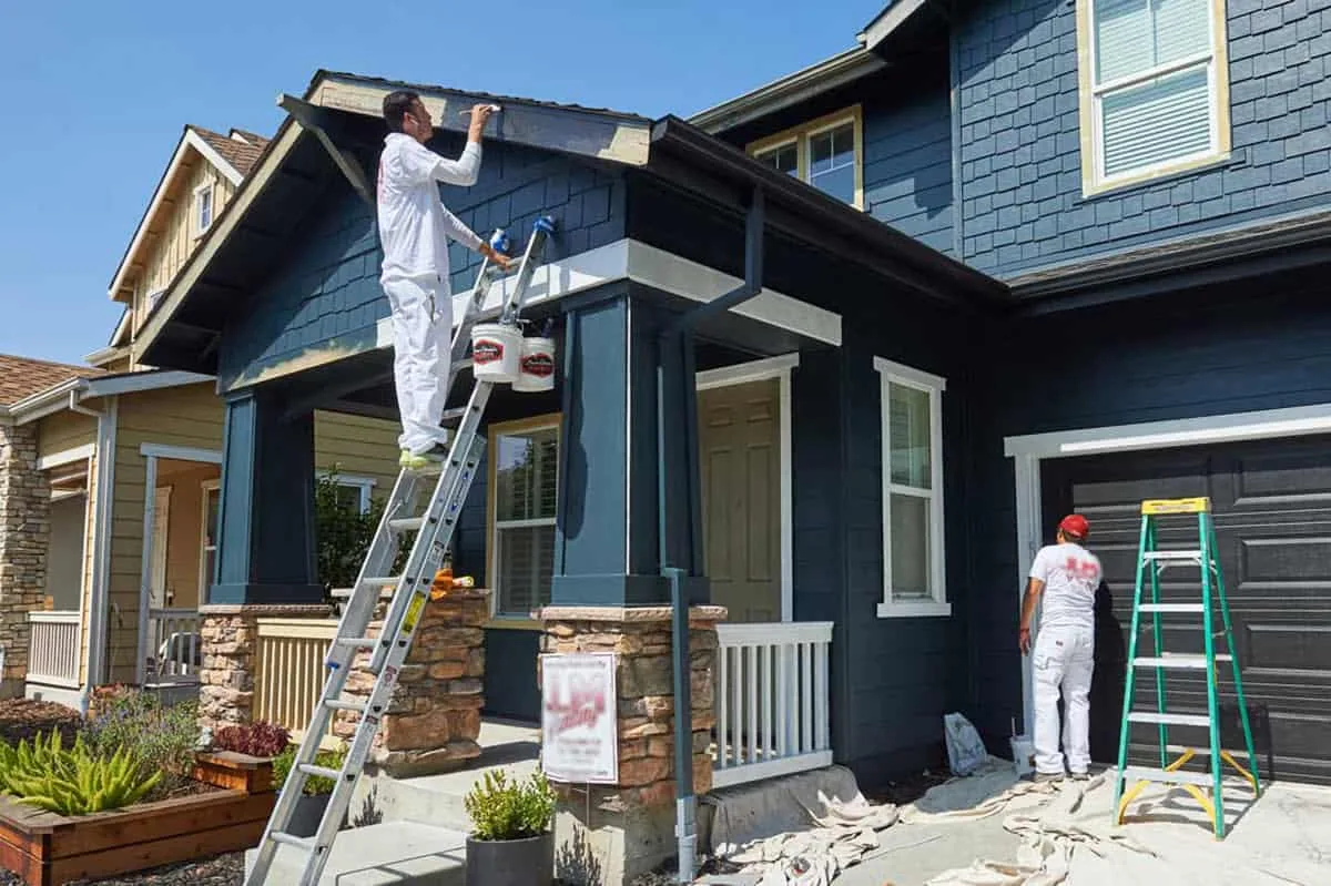 Painting service coating the house